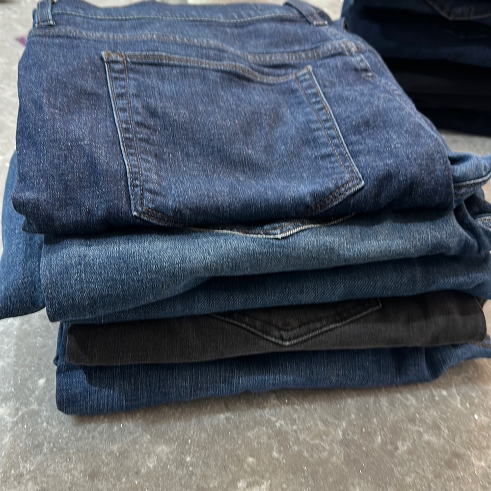 Joes Jeans.  5 pair to bundle.